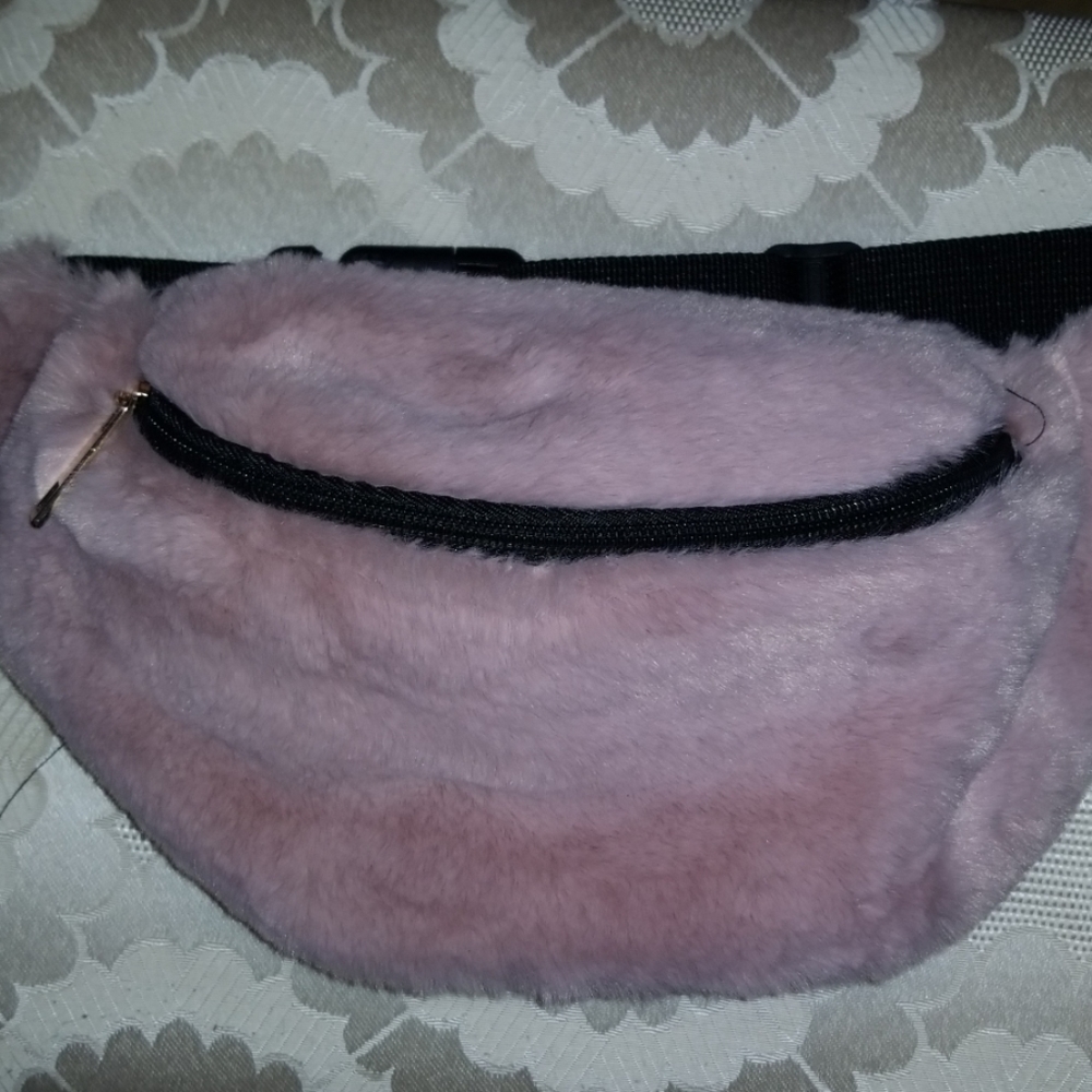 Pink furry Fanny